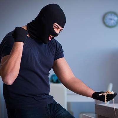 Cybersecurity's High-Stakes Failure: Lessons from the Louvre